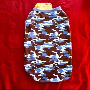 Pet Shirt Size Medium Blue Camo, REFER TO SIZE CHART PROVIDED!!